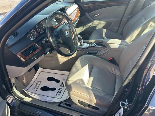 2008 BMW 528 528i 4dr Sedan Luxury
