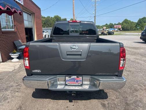 2012 Nissan Frontier SV