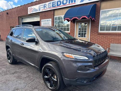 2016 Jeep Cherokee Sport