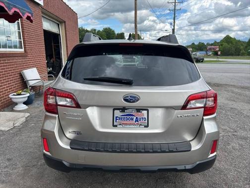 2016 Subaru Outback 2.5i Limited