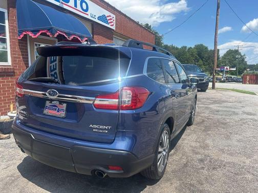 2021 Subaru Ascent Limited 8-Passenger