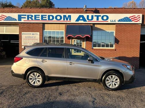 2018 Subaru Outback 2.5i Premium