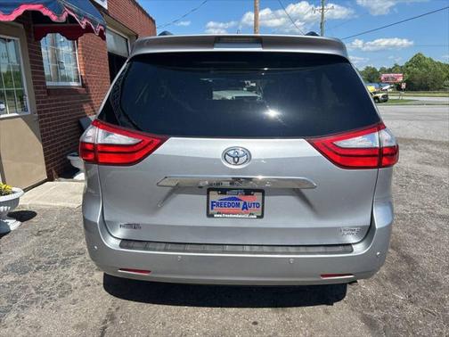 2015 Toyota Sienna Limited
