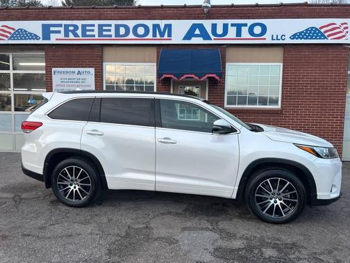 2018 Toyota Highlander SE