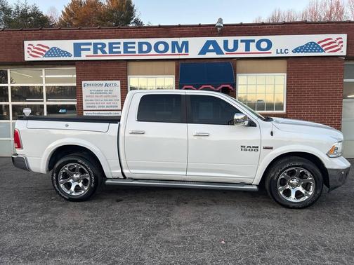 2017 RAM 1500 Laramie