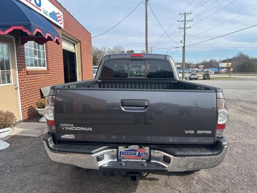 2012 Toyota Tacoma Base