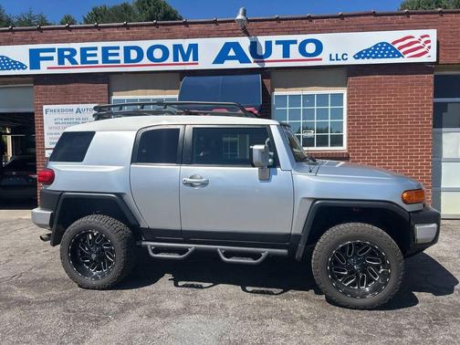 2007 Toyota FJ Cruiser Base
