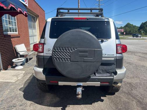 2007 Toyota FJ Cruiser Base