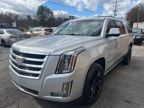 2017 Cadillac Escalade ESV Premium Luxury