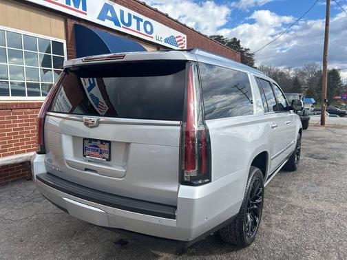 2017 Cadillac Escalade ESV Premium Luxury