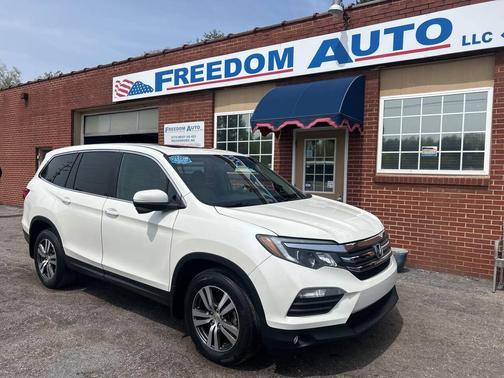 White Diamond Pearl 2018 Honda Pilot EX-L