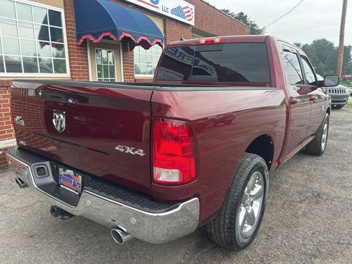 2016 RAM 1500 Big Horn
