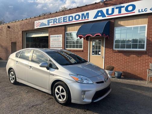 2015 Toyota Prius Two