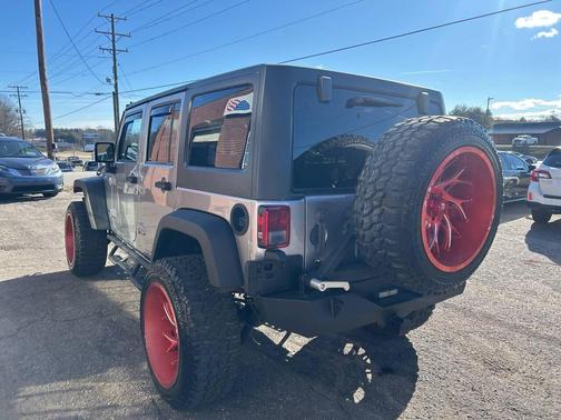 2015 Jeep Wrangler Unlimited Freedom Edition