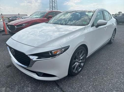 2019 Mazda Mazda3 FWD w/Preferred Package