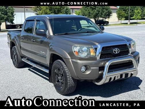 Brown 2011 Toyota Tacoma Double Cab