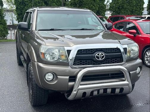 Brown 2011 Toyota Tacoma Double Cab