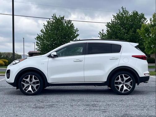 Snow White Pearl 2018 Kia Sportage SX Turbo