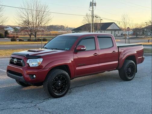 2015 Toyota Tacoma Base