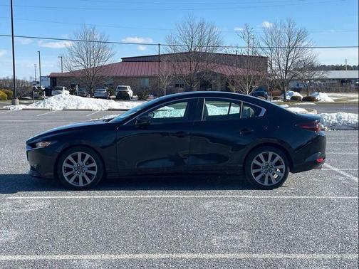 2021 Mazda Mazda3 FWD w/Preferred Package