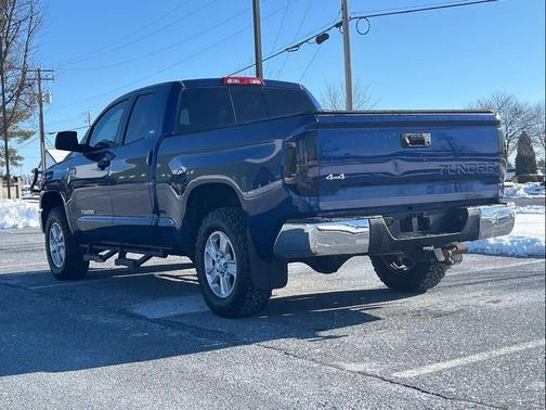 2015 Toyota Tundra SR5