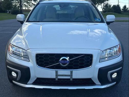 2015 Volvo XC70 T6 Platinum