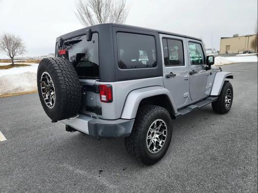 2015 Jeep Wrangler Unlimited Sahara