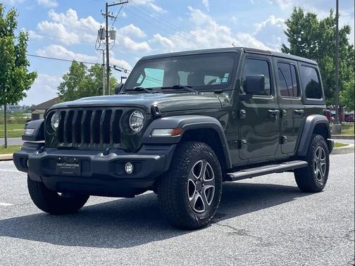 Sarge Green Clearcoat 2023 Jeep Wrangler Sport S