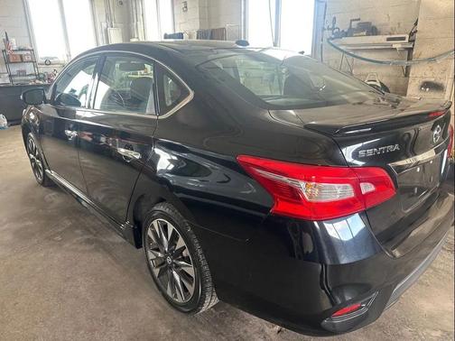 2016 Nissan Sentra SR