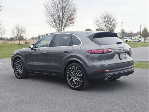 2021 Porsche Cayenne Cayenne E-Hybrid
