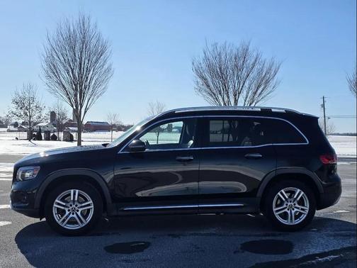 2022 Mercedes-Benz GLB 250 4MATIC