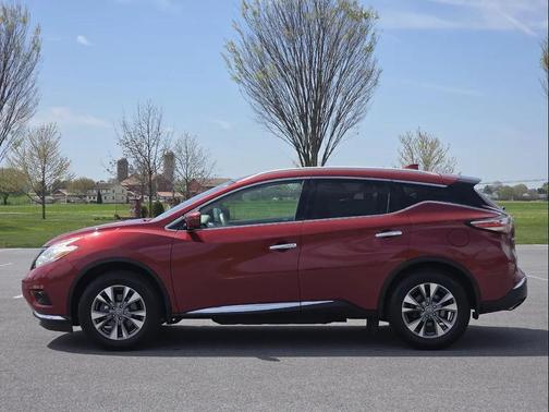Cayenne Red Metallic 2017 Nissan Murano SL