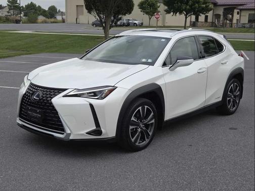 2019 Lexus UX 250h Base