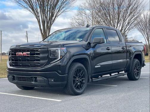 2023 GMC Sierra 1500 Elevation