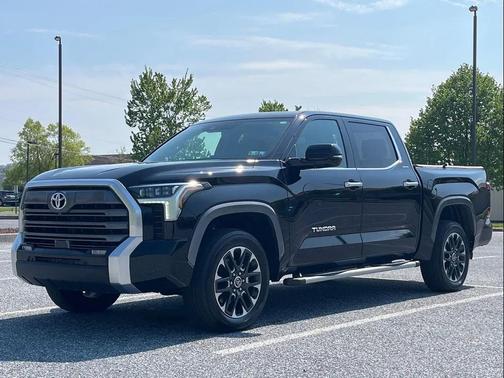 Midnight Black Metallic 2024 Toyota Tundra Limited