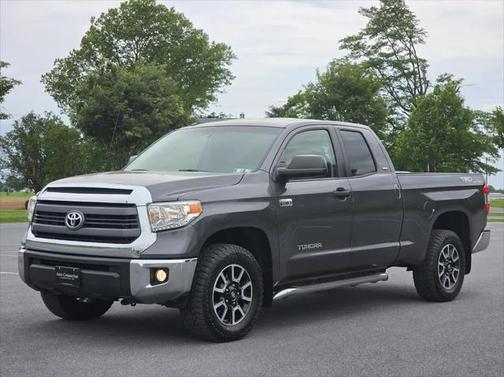 2014 Toyota Tundra SR5