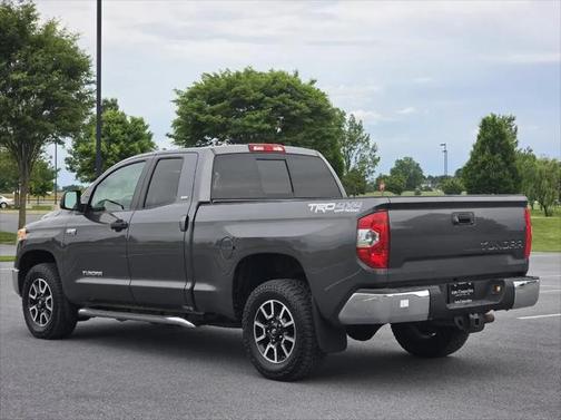 2014 Toyota Tundra SR5