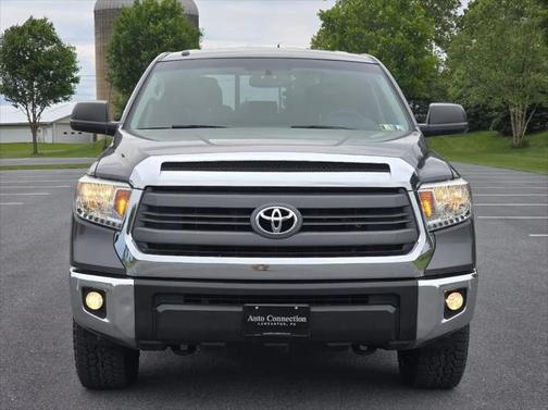 2014 Toyota Tundra SR5