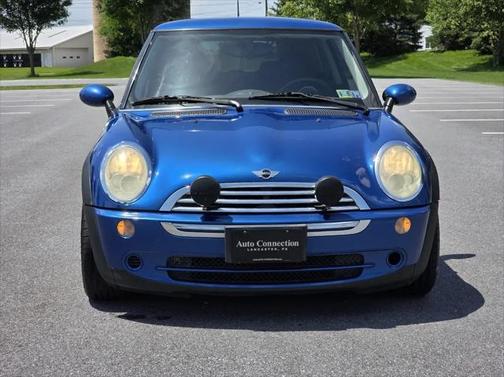 2005 MINI Cooper S Base