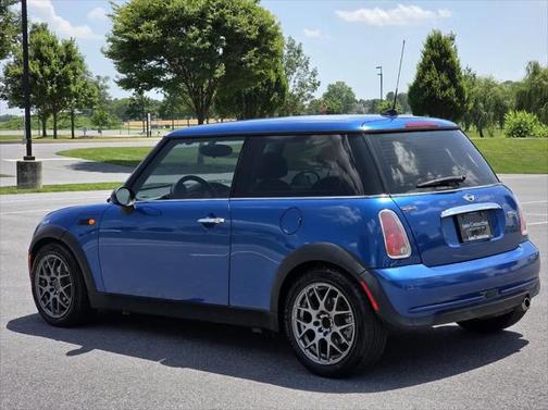 2005 MINI Cooper S Base