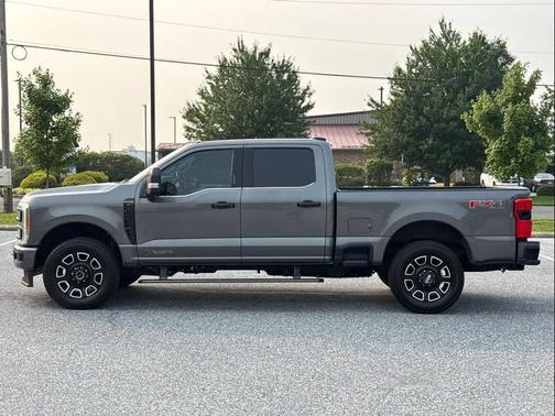 Gray 2023 Ford F-250 Platinum