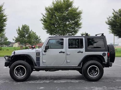 2016 Jeep Wrangler Unlimited Freedom