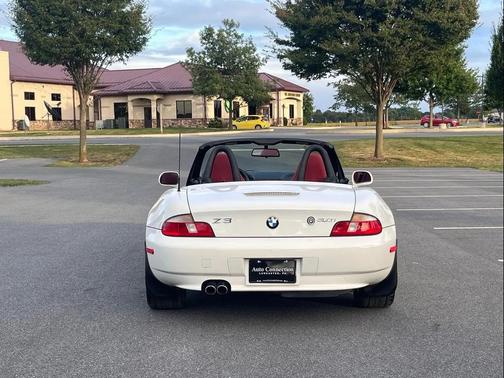 2001 BMW Z3 3.0i