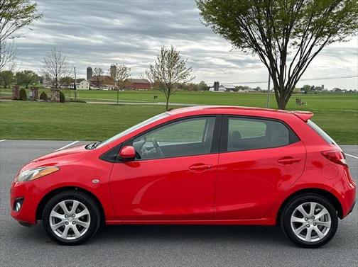 2011 Mazda Mazda2 Touring