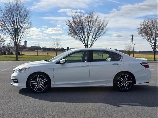 2017 Honda Accord Sport SE