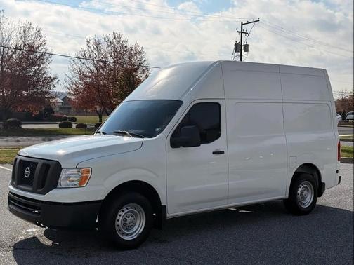 2021 Nissan NV Cargo NV2500 HD S V6