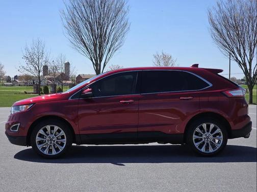 Ruby Red Metallic Tinted Clearcoat 2018 Ford Edge Titanium