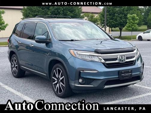 Blue 2019 Honda Pilot Touring 8-Passenger