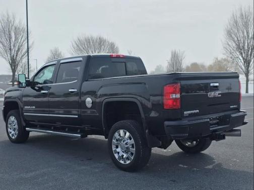 2019 GMC Sierra 2500 Denali