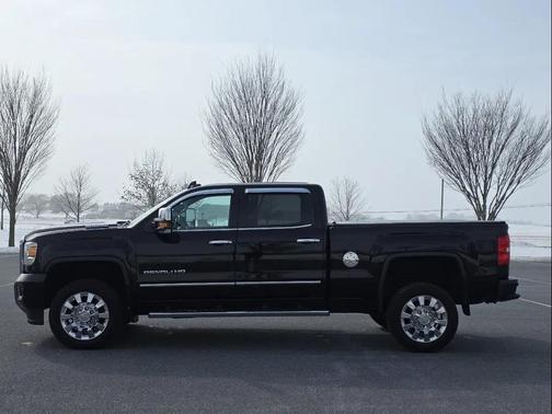 2019 GMC Sierra 2500 Denali